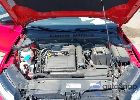 2018 Volkswagen Jetta 1.4T Se/1.4T Wolfsburg Edition z USA, uszkodzony, nr VIN 3VWB67AJ4JM216386